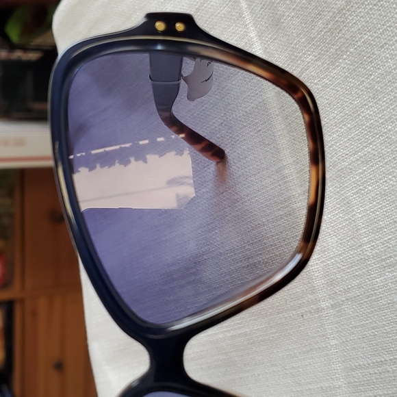 [Jessica Simpson] Ombre Turtoise Sunglasses - Picture 7 of 8